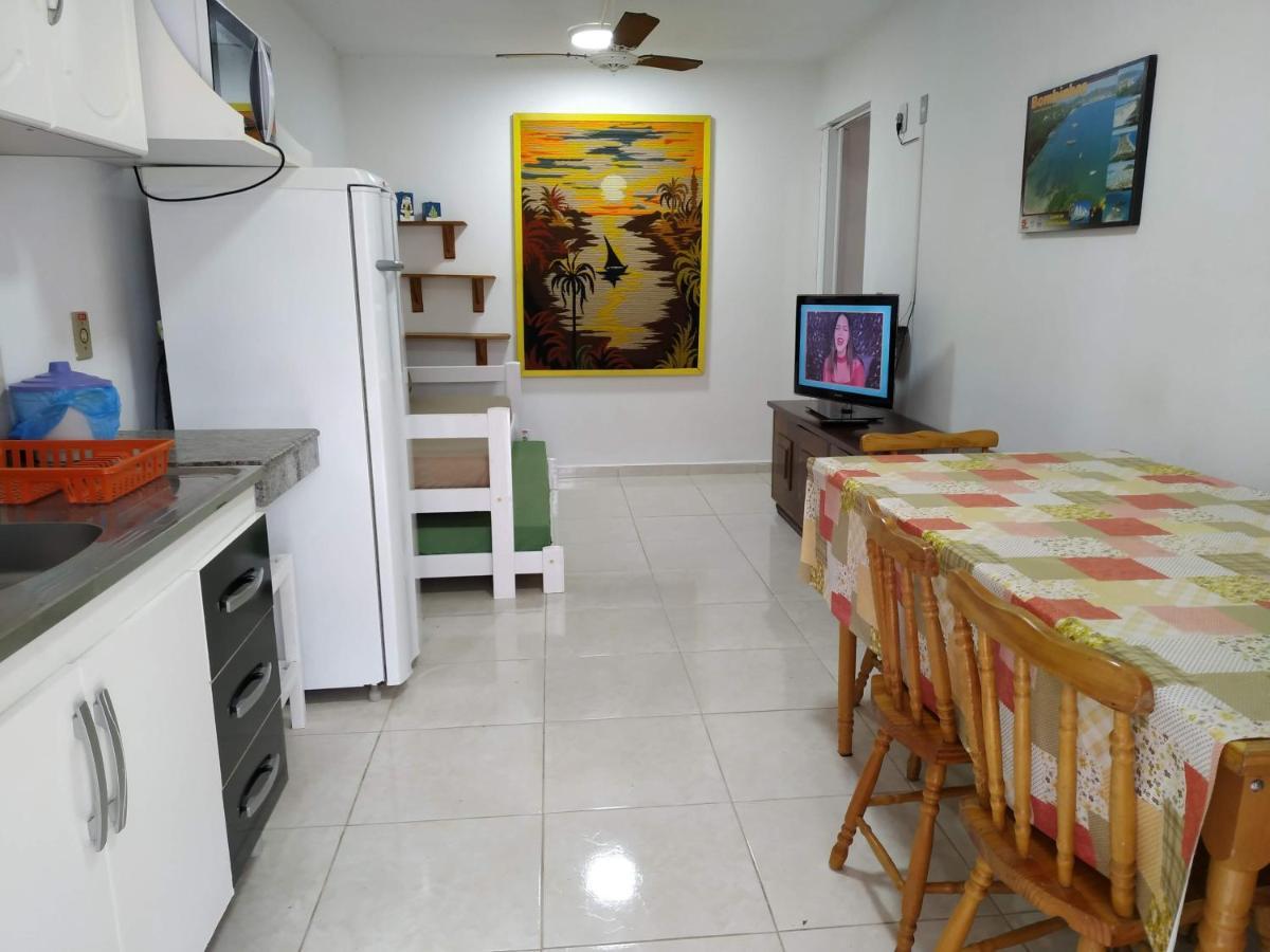 Residencial Praia Bombas Бомбиньяс Экстерьер фото
