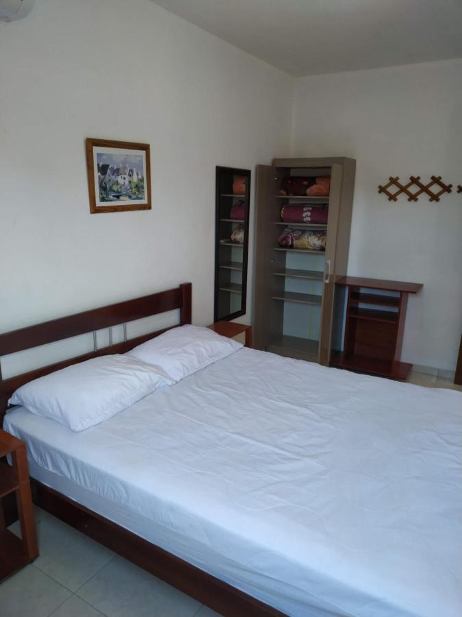 Residencial Praia Bombas Бомбиньяс Экстерьер фото